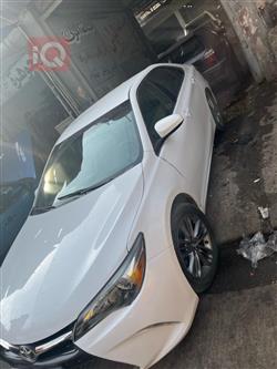 تۆیۆتا کامری